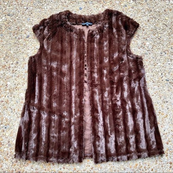 Slinky Brand Brown Faux Fur Vegan Vest Size Large - Picture 1 of 9